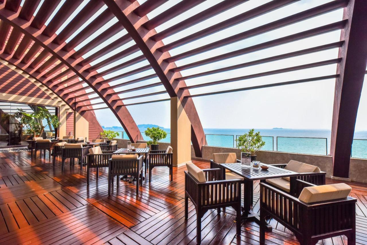 Pullman Oceanview Sanya Bay Resort & Spa Extérieur photo