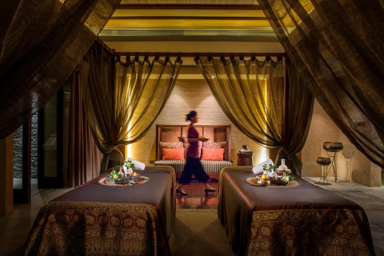Pullman Oceanview Sanya Bay Resort & Spa Extérieur photo