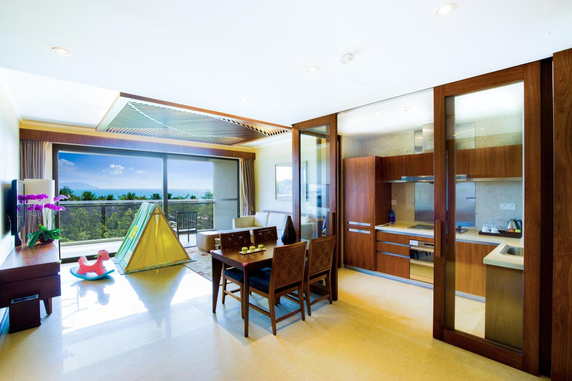 Pullman Oceanview Sanya Bay Resort & Spa Extérieur photo