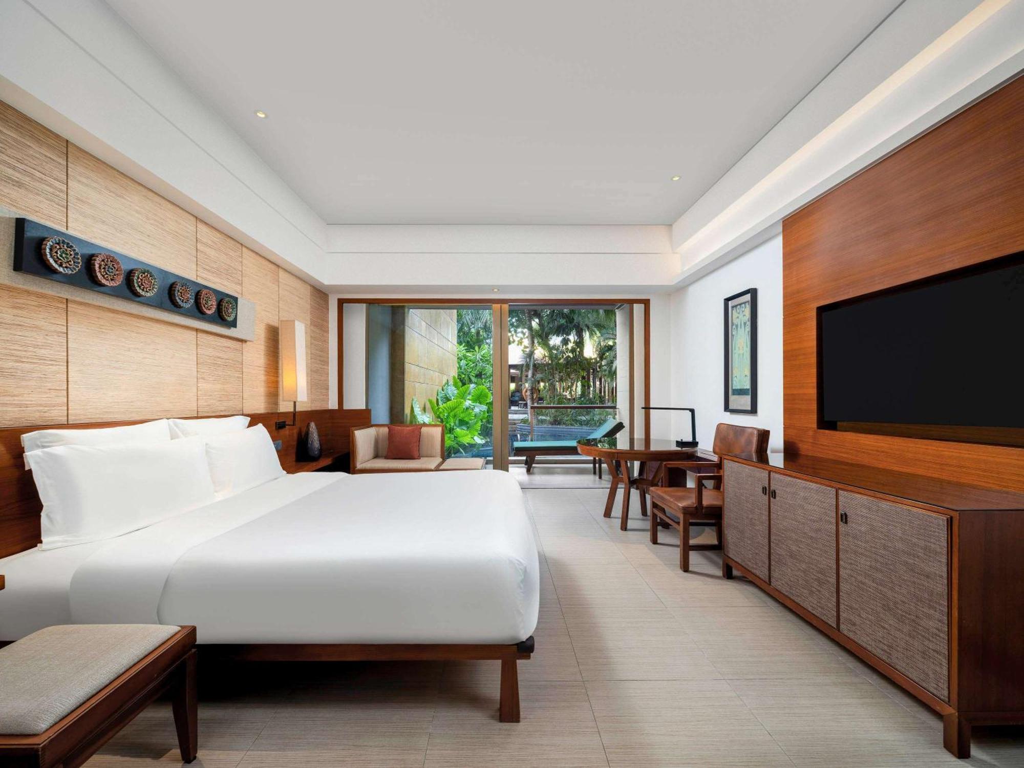 Pullman Oceanview Sanya Bay Resort & Spa Extérieur photo